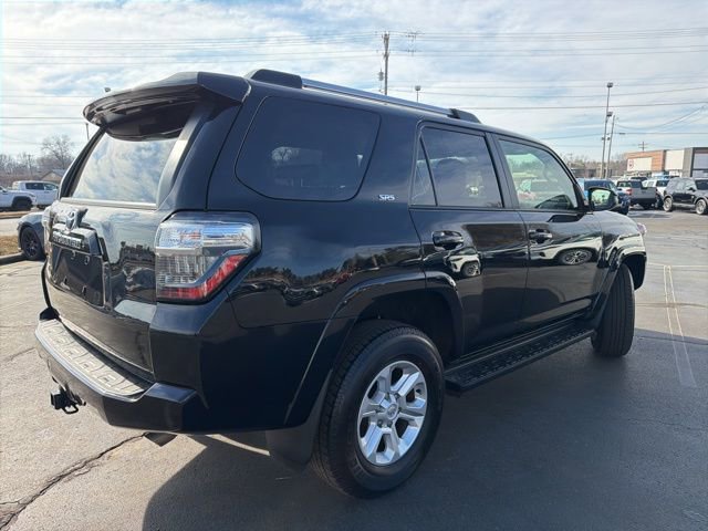 Used 2024 Toyota 4Runner SR5 Premium image 6