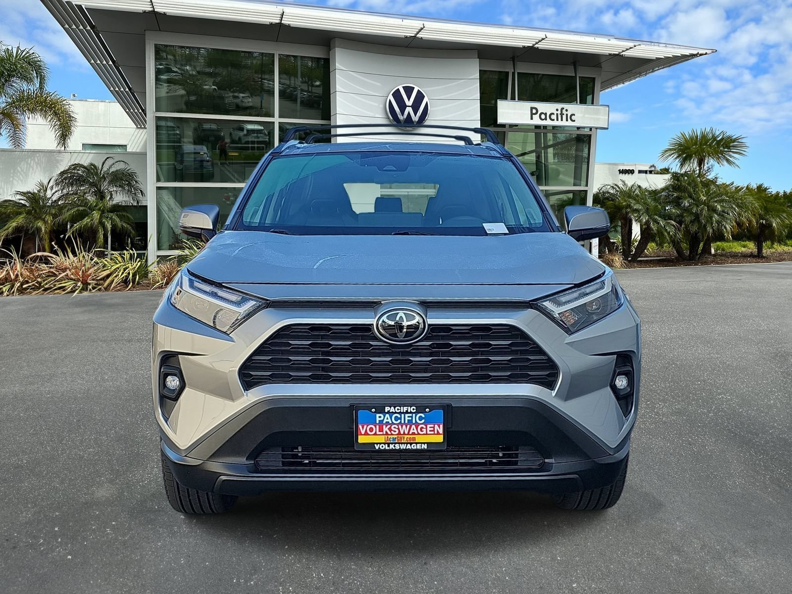 Used 2024 Toyota RAV4 XLE Premium w/ Weather Package FWD image 2