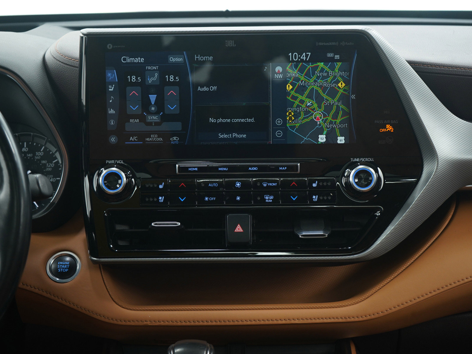 Used 2020 Toyota Highlander Platinum image 17