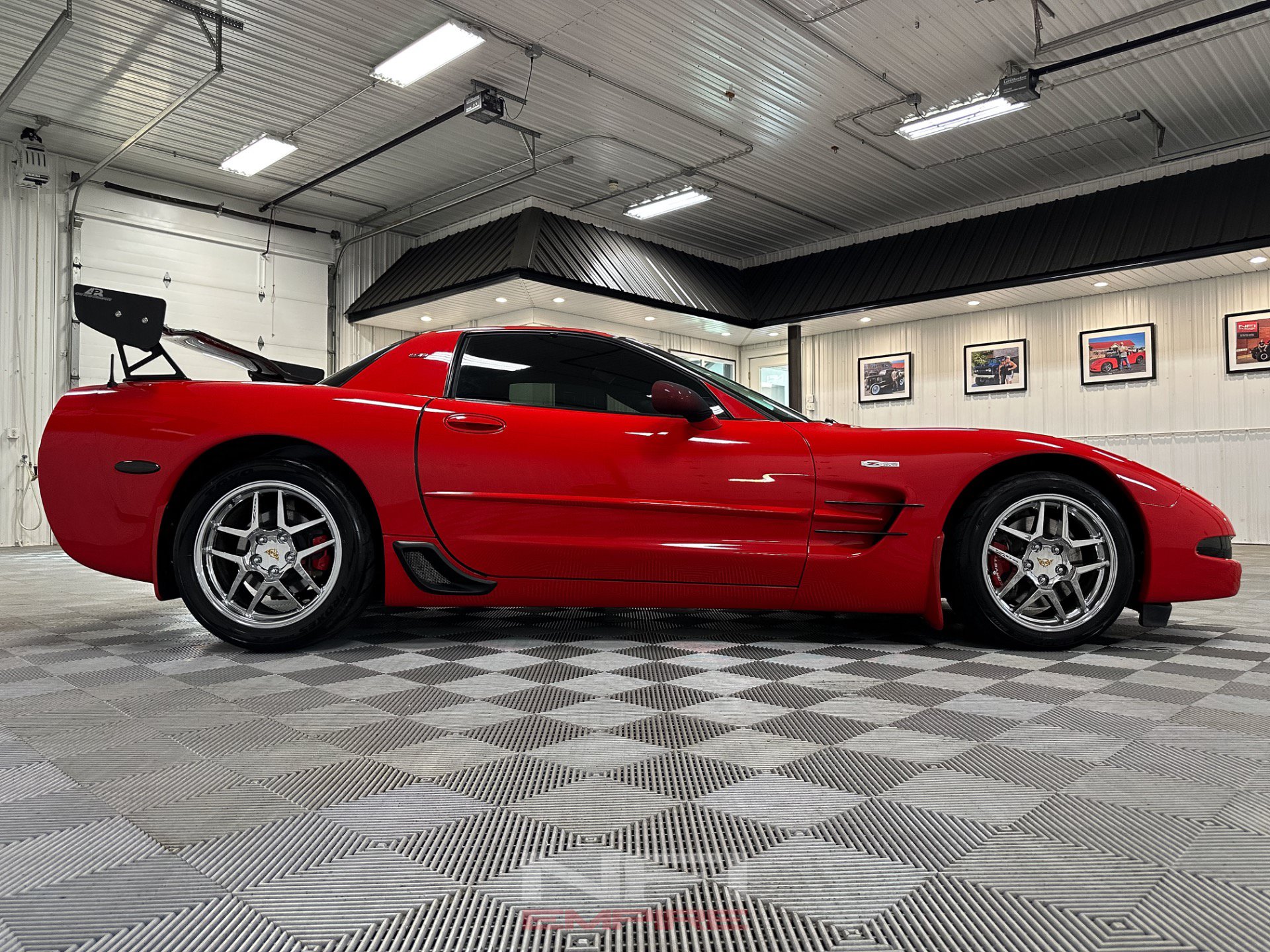 Used 2003 Chevrolet Corvette Z06 RWD image 17