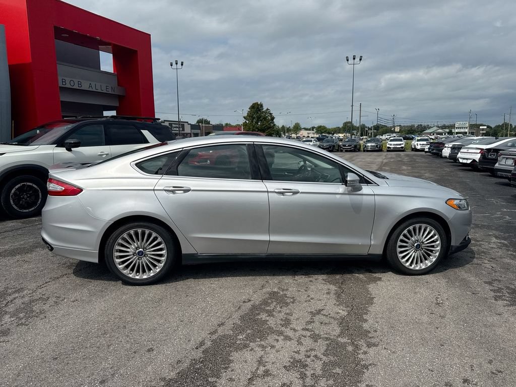 Used 2016 Ford Fusion Titanium AWD/4WD image 6
