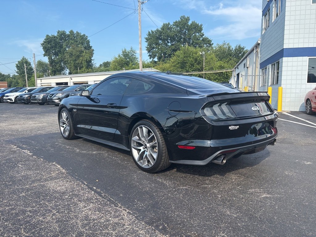 Used 2016 Ford Mustang GT Premium image 3