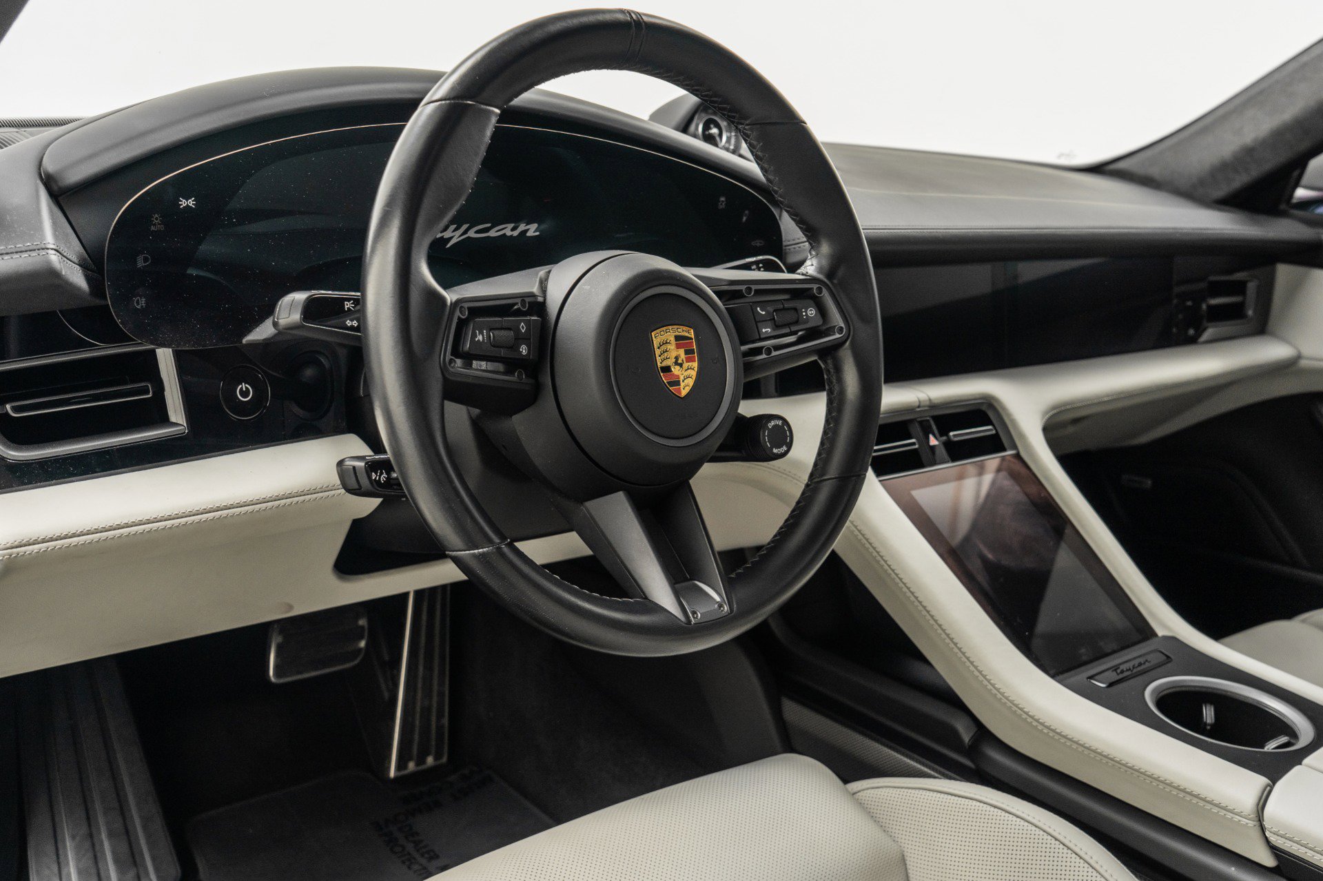 Used 2021 Porsche Taycan Turbo S image 13