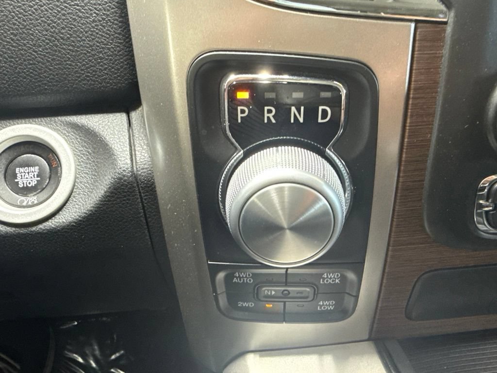 Used 2017 RAM 1500 Laramie w/ Convenience Group AWD/4WD image 24