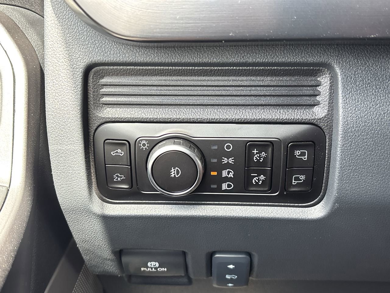 New 2026 Ford F350 Lariat image 29