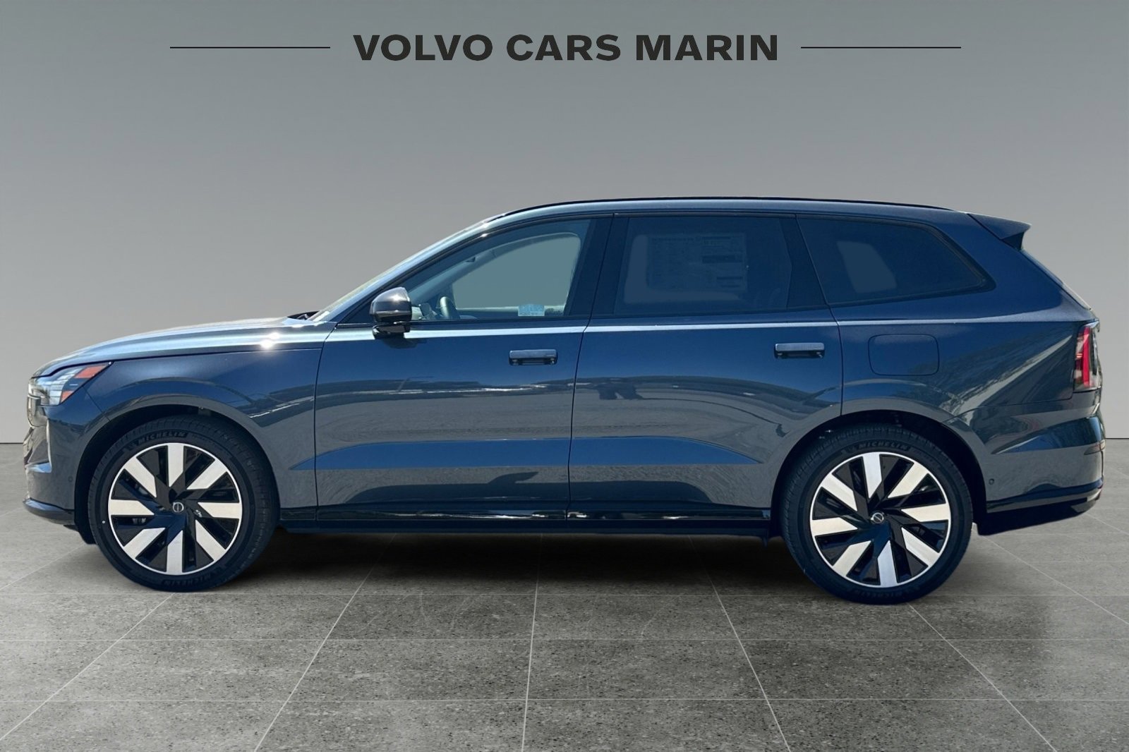 New 2025 Volvo EX90 Ultra image 5