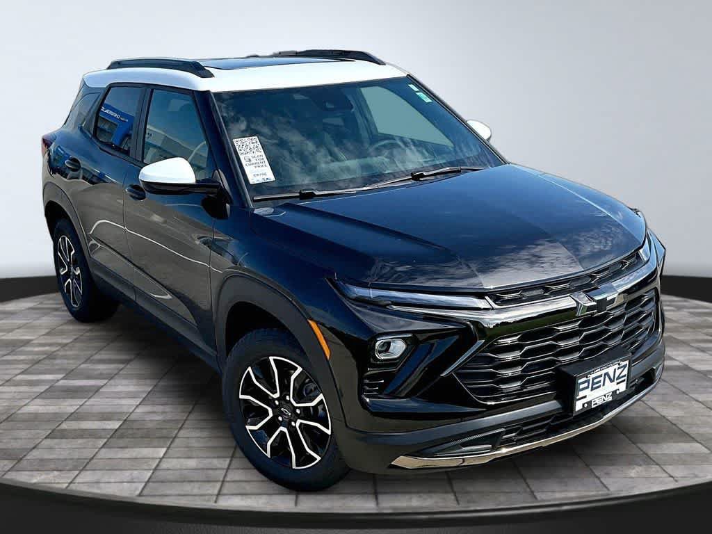 New 2026 Chevrolet TrailBlazer ACTIV w/ Convenience Package AWD/4WD image 2