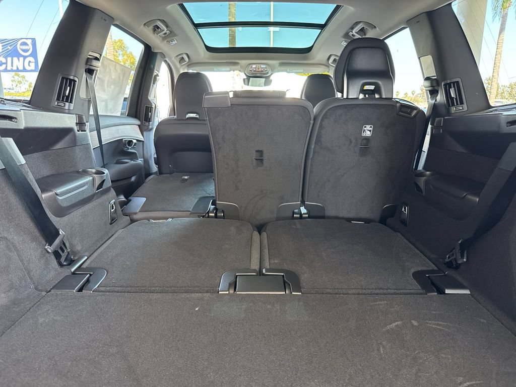 New 2026 Volvo XC90 T8 Plus AWD/4WD image 15