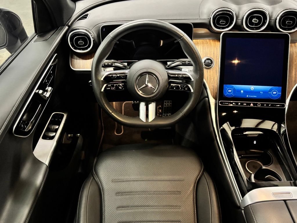 Certified 2025 Mercedes-Benz GLC 350e 4MATIC image 13