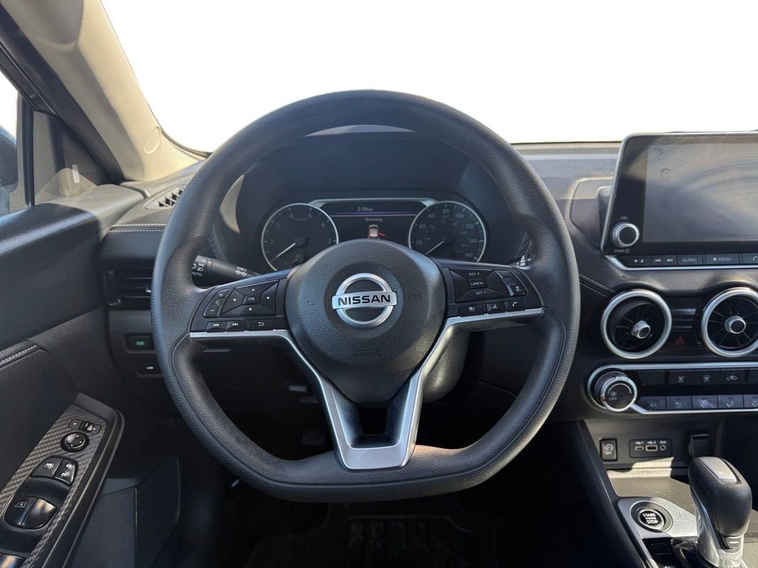 Used 2025 Nissan Sentra SV image 16