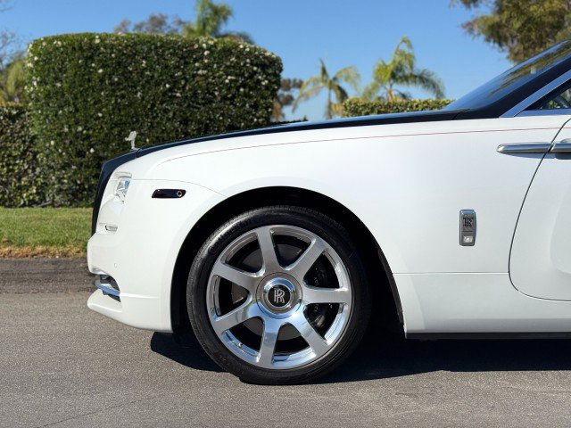 Used 2018 Rolls-Royce Dawn image 6