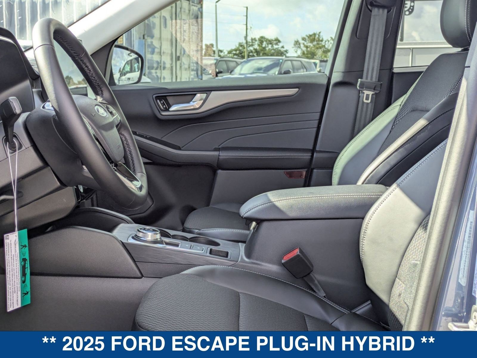 New 2025 Ford Escape SE image 22