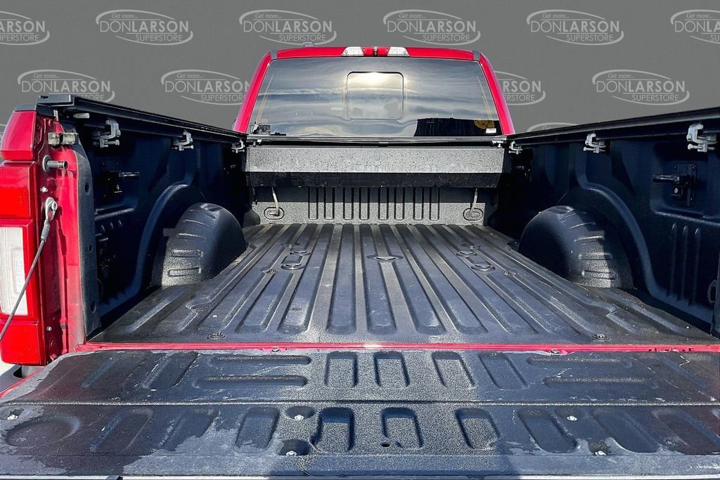 Certified 2022 Ford F350 Lariat w/ Black Appearance Package image 9