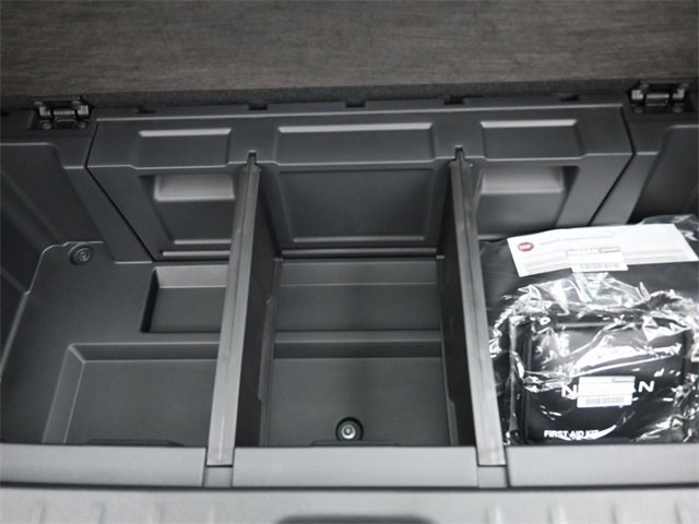 Used 2025 Nissan Pathfinder SL w/ SL Premium Package image 29