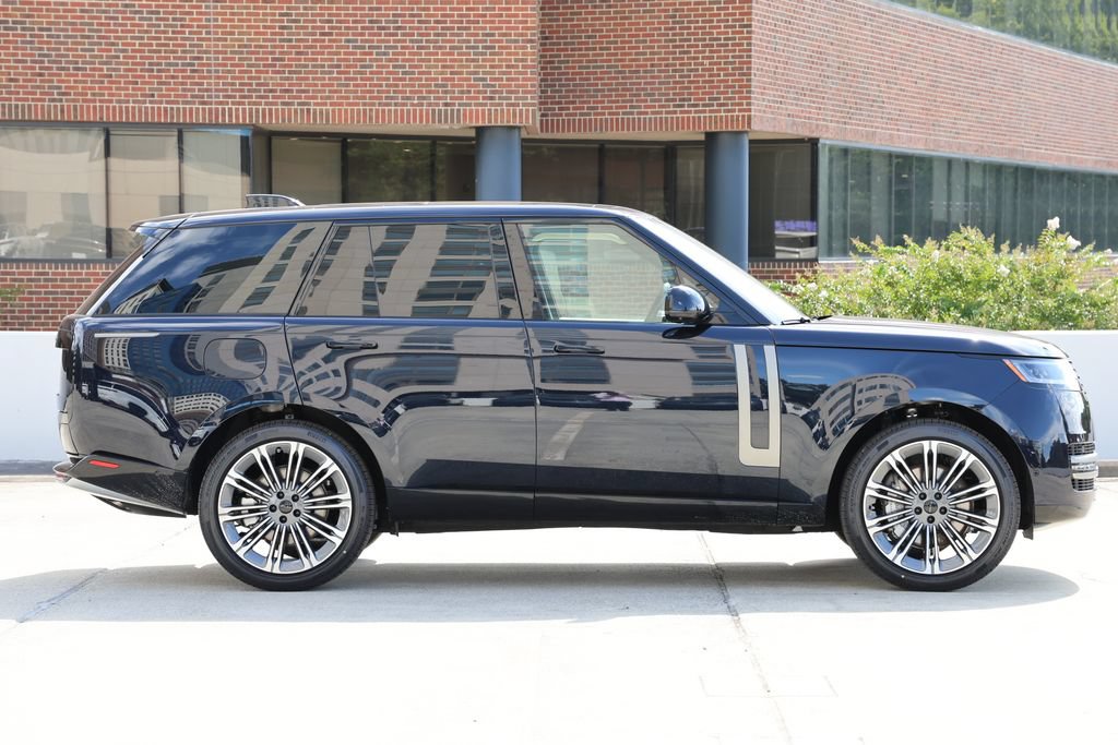 New 2026 Land Rover Range Rover SE AWD/4WD image 4
