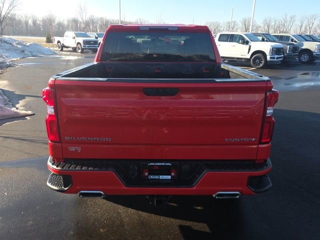 Used 2020 Chevrolet Silverado 1500 Custom w/ Custom Value Package image 8