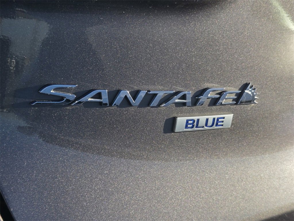 Used 2022 Hyundai Santa Fe Blue image 8