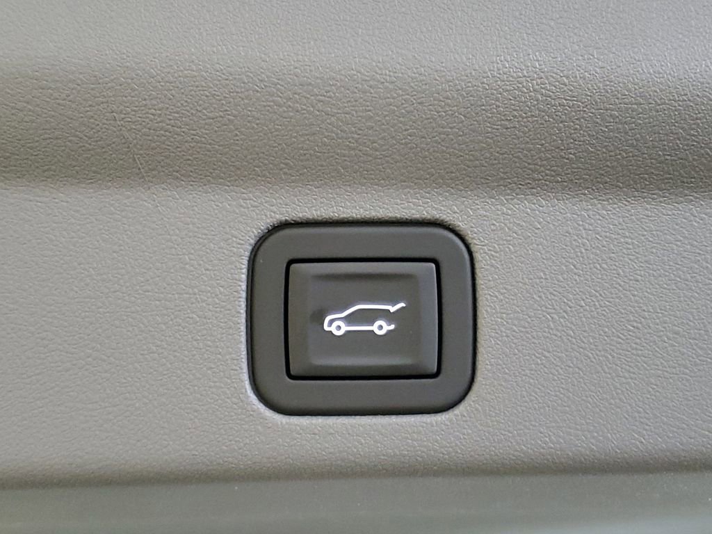 New 2026 Cadillac Escalade IQ Sport 1 w/ LPO, ONYX Package image 8