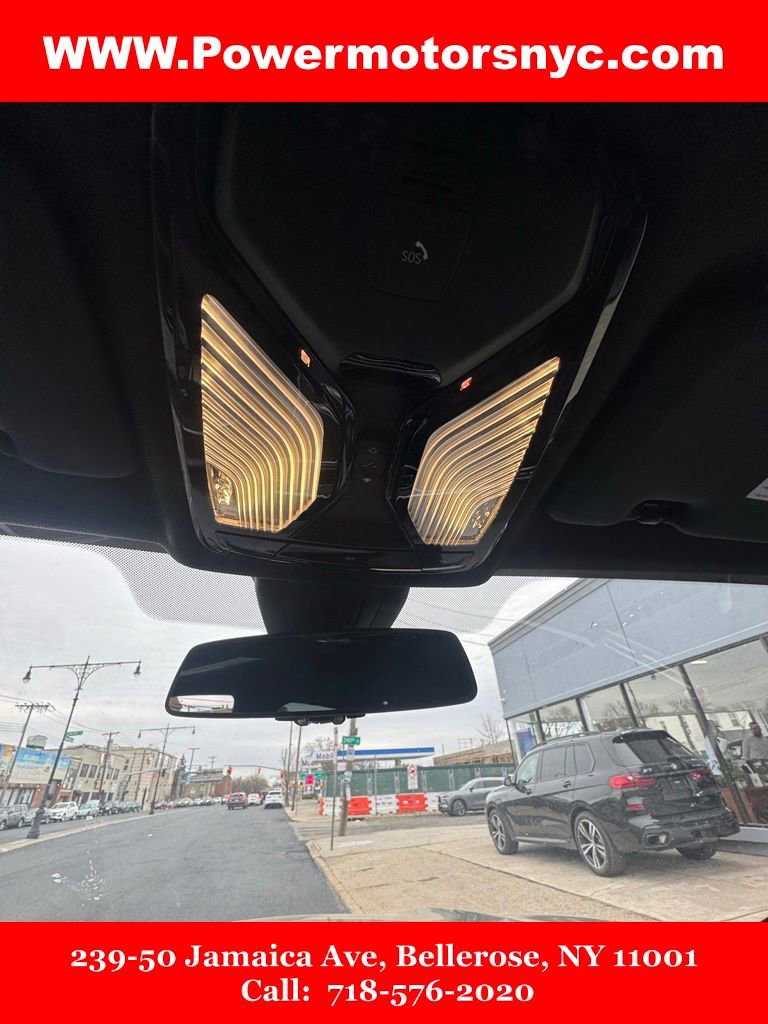 Used 2022 BMW X5 xDrive40i w/ M Sport Package AWD/4WD image 33