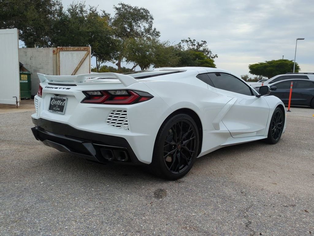 Used 2023 Chevrolet Corvette Stingray Preferred Cpe w/ Z51 Performance Package image 5