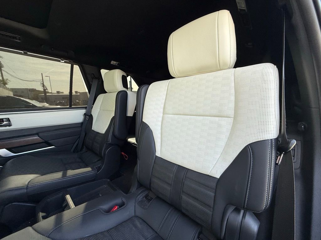 Used 2025 Toyota Sequoia Capstone image 8