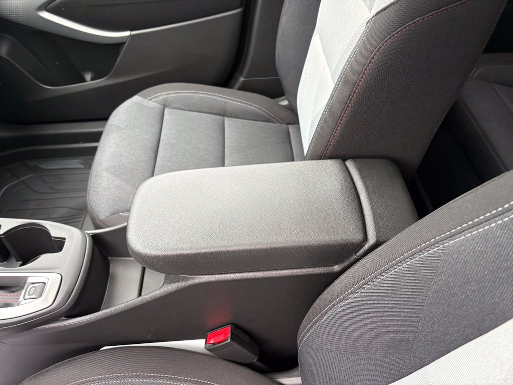 New 2026 Chevrolet Trax RS w/ Sunroof Package FWD image 25