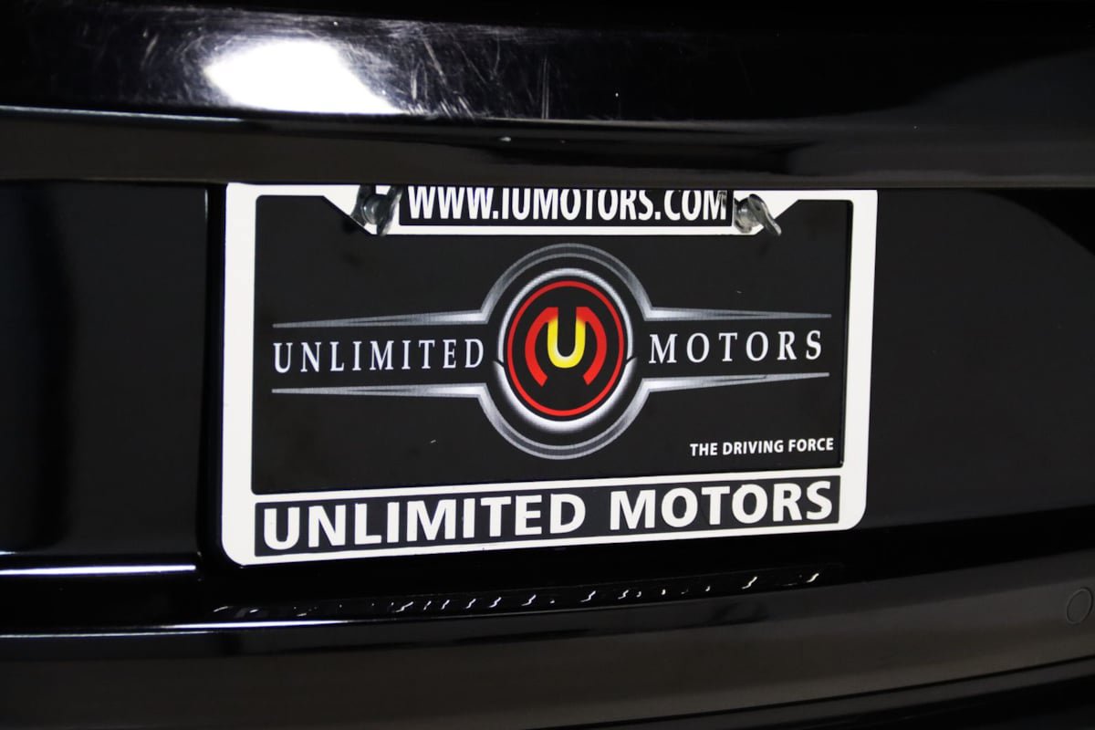 Used 2019 Ford Mustang Premium RWD image 13