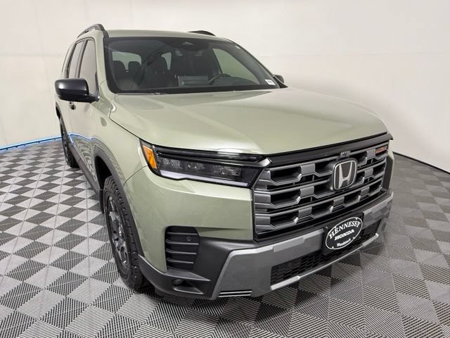 New 2026 Honda Pilot TrailSport image 8
