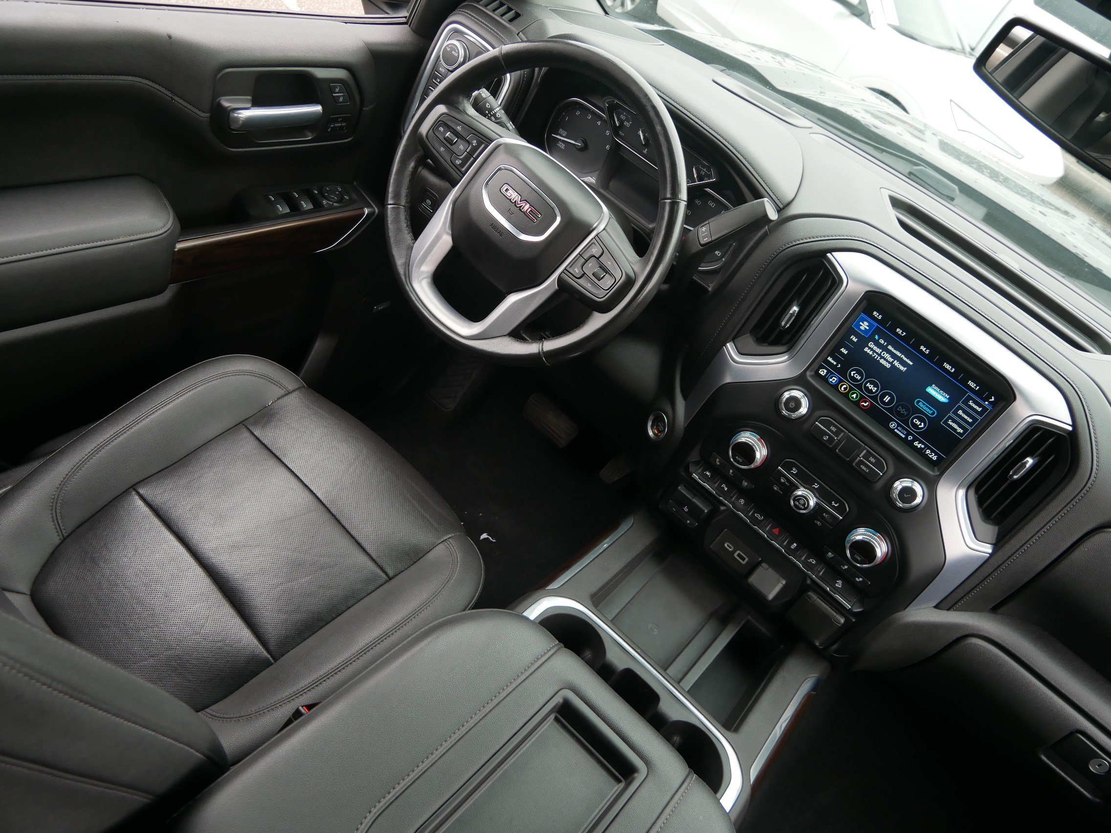 Used 2021 GMC Sierra 1500 SLT w/ SLT Premium Plus Package AWD/4WD image 9