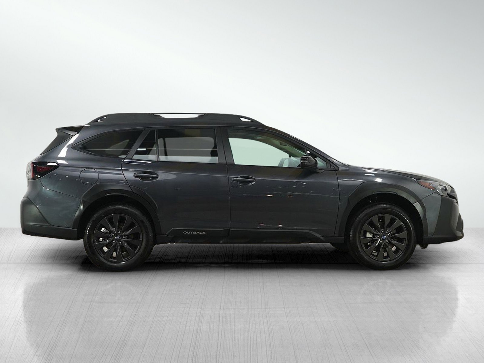 Used 2025 Subaru Outback Onyx Edition image 6