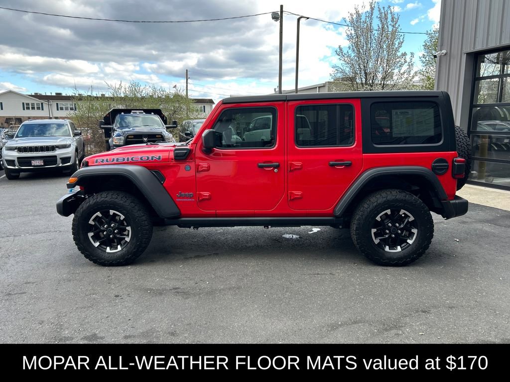 Used 2024 Jeep Wrangler Unlimited Rubicon 4xe w/ Technology Group AWD/4WD image 7
