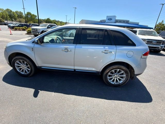 Used 2013 Lincoln MKX AWD image 10