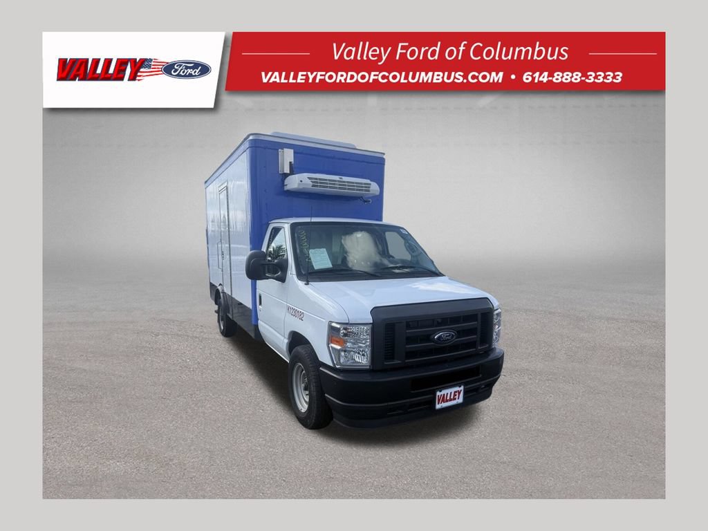 Used 2024 Ford E-350 and Econoline 350 Super Duty w/ Power Windows & Locks Group RWD image 1