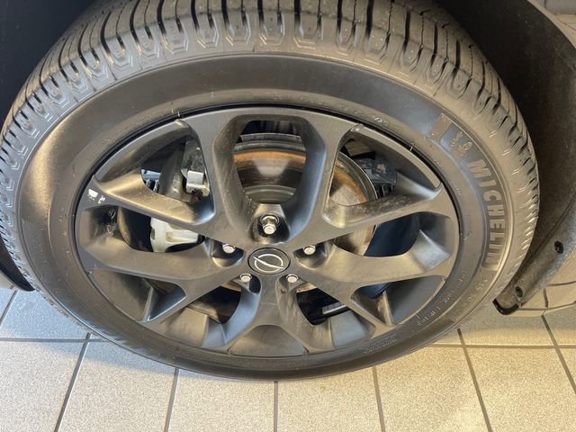 Used 2025 Chrysler Pacifica Limited FWD image 5