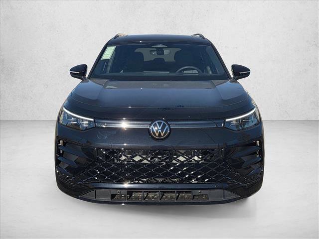 New 2026 Volkswagen Tiguan SE R-Line FWD image 6