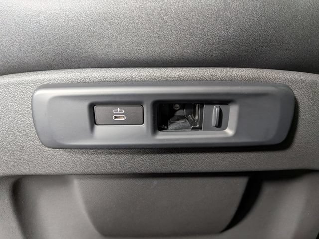 Used 2023 BMW X5 xDrive40i AWD/4WD image 12