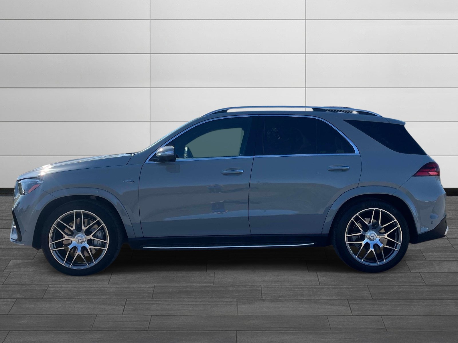 Certified 2025 Mercedes-Benz GLE 53 AMG 4MATIC image 6