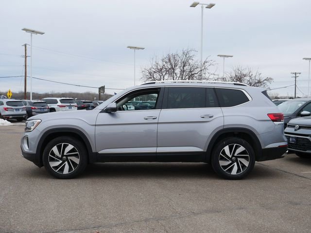 Certified 2025 Volkswagen Atlas SEL image 4