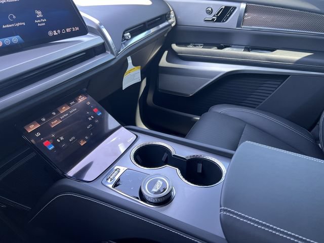 New 2026 Cadillac Vistiq Luxury AWD/4WD image 19
