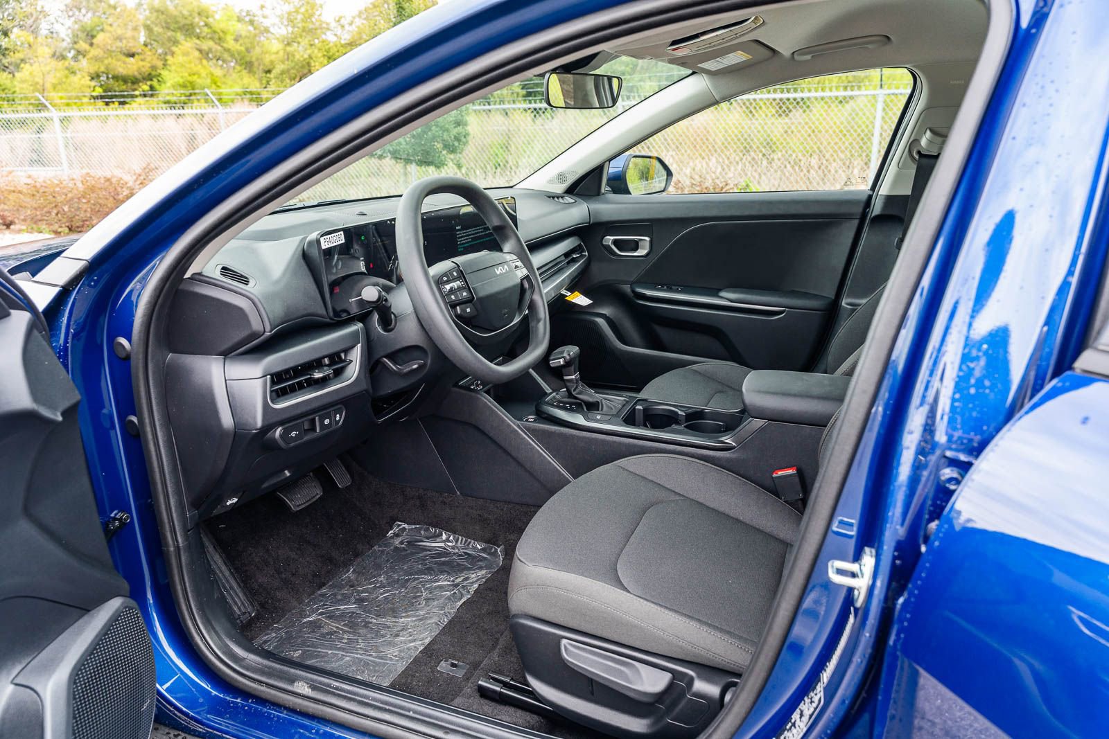 New 2026 Kia K4 LXS image 14