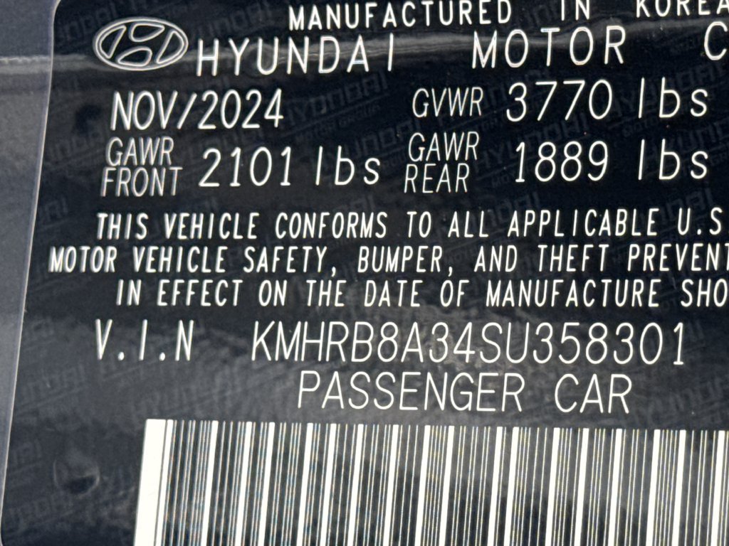 Used 2025 Hyundai Venue SE FWD image 31