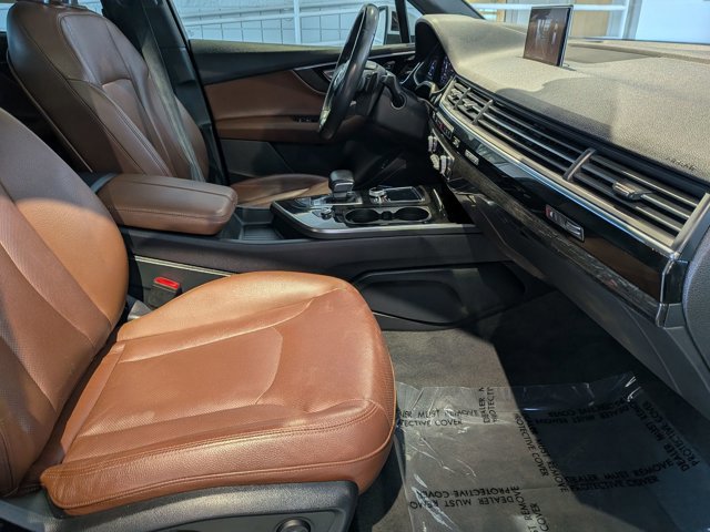 Used 2018 Audi Q7 3.0T Premium Plus w/ Premium Plus Package image 23