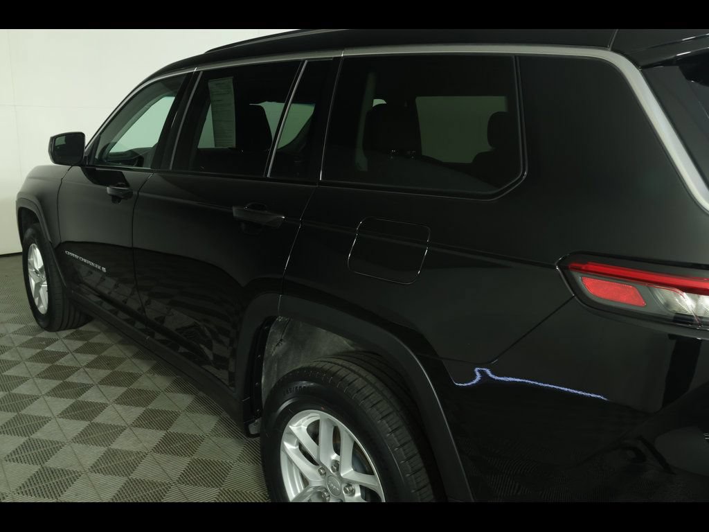 Certified 2023 Jeep Grand Cherokee L Laredo w/ Luxury Tech Group I AWD/4WD image 17