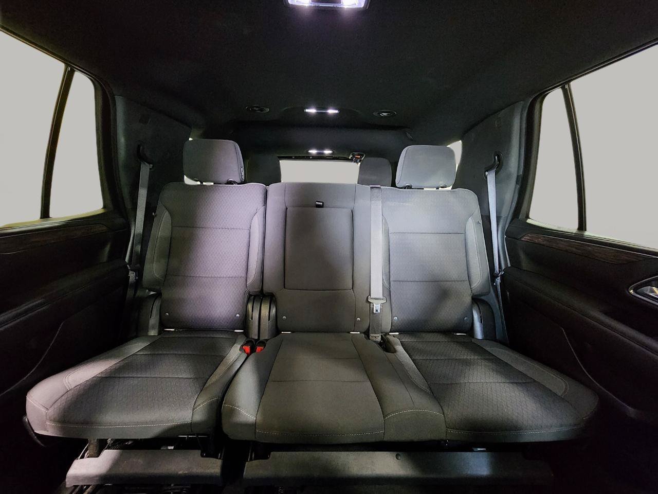 Used 2022 Chevrolet Tahoe LS AWD/4WD image 23