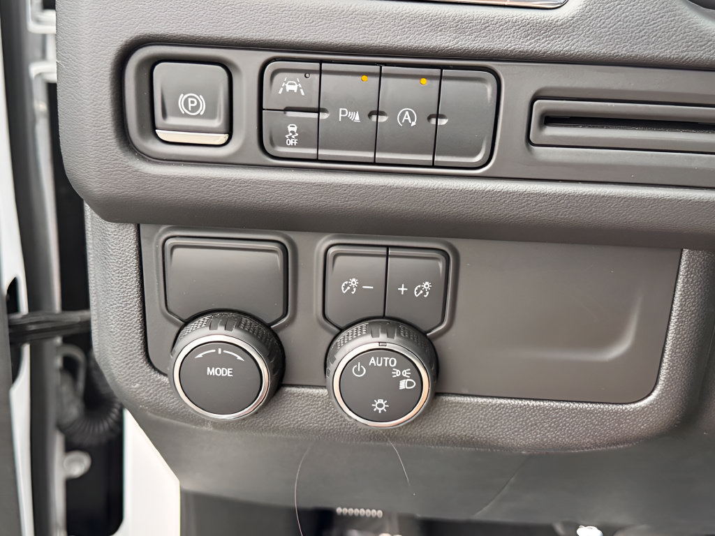 Used 2024 Chevrolet Tahoe LT RWD image 24
