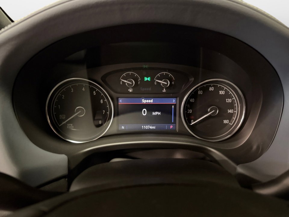 Used 2024 Buick Enclave Essence w/ Experience Buick Package image 13