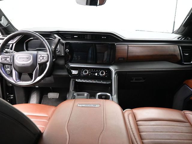 Used 2024 GMC Sierra 2500 Denali Ultimate w/ Max Trailering Package AWD/4WD image 22