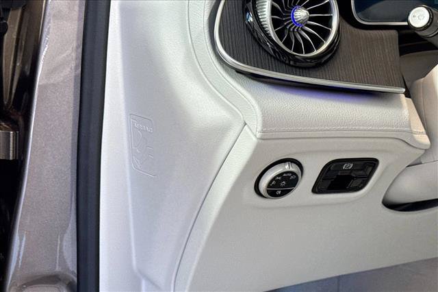 New 2026 Mercedes-Benz EQE 320 4MATIC SUV image 10