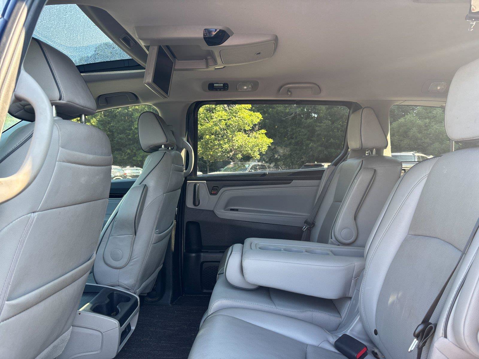 Used 2022 Honda Odyssey Elite image 32