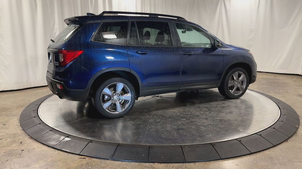 Certified 2020 Honda Passport Touring image 3